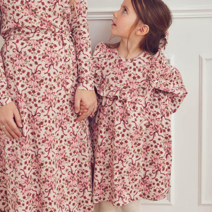 müsli BOUQUET kjole med flæse Kjoler Oak/ Blush/ Baroque rose 690000330