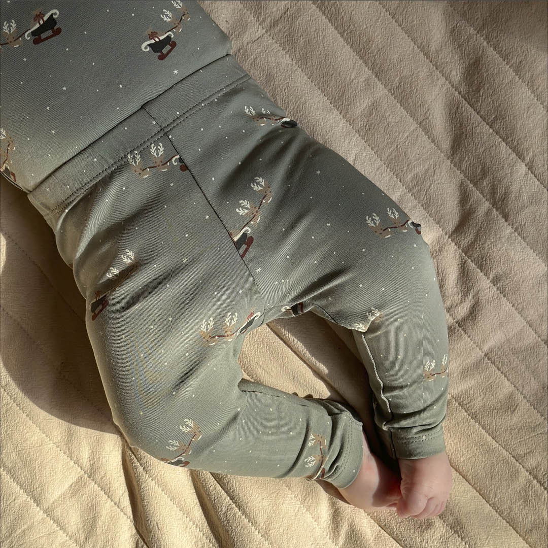 müsli CHRISTMAS leggings med juleprint Leggings Shadow/ Deep green/ Balsam cream 690000316