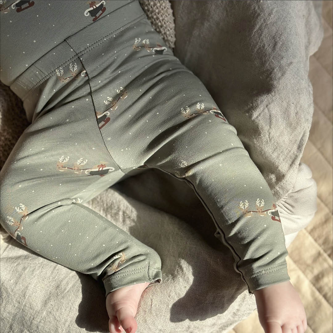 müsli CHRISTMAS leggings med juleprint Leggings Shadow/ Deep green/ Balsam cream 690000316