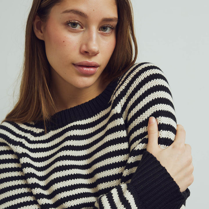 Conservandum STRIPE KNIT strik trøje Sweatshirt Black 019400706